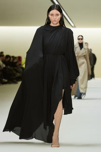 Look 17